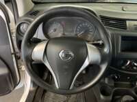 Nissan NP300 Frontier 2020 4p S Diesel L4/2.5/T 4X4 Man 2020 Nissan NP300 Frontier Venta Interiores 1