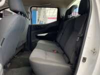 Nissan NP300 Frontier 2020 4p S Diesel L4/2.5/T 4X4 Man 2020 Nissan NP300 Frontier Venta Interiores 17
