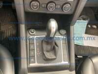 Volkswagen Amarok 2023 4p Highline V6/3.0/TDI Aut 4Motion 2023 Volkswagen Amarok Ingreso Interiores 12