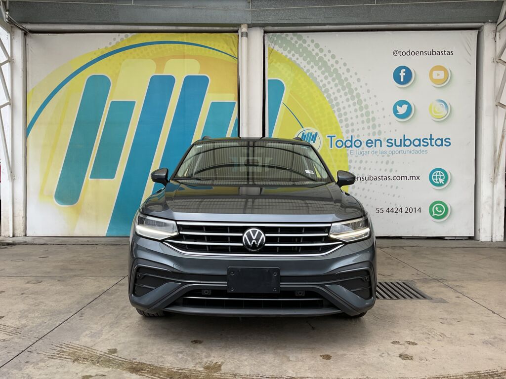 Volkswagen Tiguan 2022 5p Comfortline L4/1.4/T DSG 2022 Volkswagen Tiguan Venta Exteriores 2
