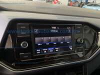 Volkswagen T-Cross 2023 5p Trendline L4/1.6 Tiptronic 2023 Volkswagen T-Cross Ingreso Interiores 8