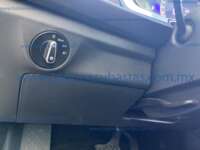 Volkswagen Jetta 2024 4p Sportline L4/1.4/T Tiptronic 372B201E-4485-4C19-8357-FEE77ECC257E