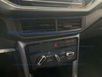 Volkswagen T-Cross 2023 5p Trendline L3/1.0/T Aut 2023 Volkswagen T-Cross Ingreso Interiores 10