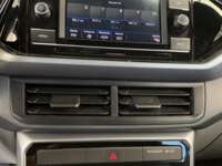 Volkswagen T-Cross 2023 5p Trendline L4/1.6 Tiptronic 2023 Volkswagen T-Cross Venta Interiores 10