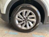 Volkswagen T-Cross 2023 5p Trendline L4/1.6 Tiptronic 2023 Volkswagen T-Cross Venta Llantas 1
