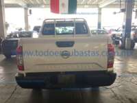 Nissan Frontier 2023 4p SE L4/2.5 Man IMG_0360