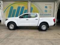 Nissan NP300 Frontier 2023 4p SE L4/2.5 Man 2023 Nissan NP300 Frontier Venta Exteriores 8