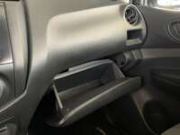 Nissan NP300 Frontier 2023 4p SE L4/2.5 Man 2023 Nissan NP300 Frontier Venta Interiores 15