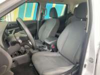 Nissan NP300 Frontier 2023 4p SE L4/2.5 Man 2023 Nissan NP300 Frontier Venta Interiores 17