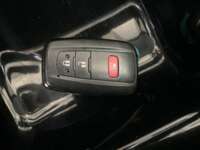 Toyota Prius 2017 5p Base Hibrido L4/1.8 Aut 2017 Toyota Prius Venta Interiores 13