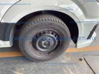 Volkswagen Crafter Pasajeros 2024 5p Van L4/2.0/TDI Man A/A 4.9/Ton LWB IMG_7124