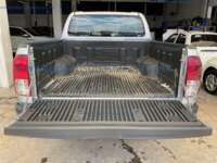 Toyota Hilux 2019 4p Doble Cabina Base L4/2.7 Man  2019 Toyota Hilux Ingreso Cajuela 0