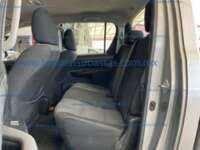 Toyota Hilux 2019 4p Doble Cabina Base L4/2.7 Man  2019 Toyota Hilux Ingreso Interiores 17