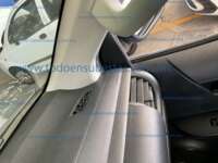 Toyota Hilux 2019 4p Doble Cabina Base L4/2.7 Man  2019 Toyota Hilux Ingreso Interiores 19
