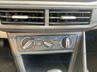 Volkswagen Virtus 2024 4p Trendline L4/1.6 Aut 2024 Volkswagen Virtus Ingreso Interiores 6