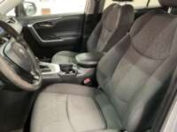 Toyota RAV4 2021 5p LE L4/2.5 Aut 2021 Toyota RAV4 Venta Interiores 14
