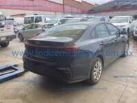 Kia Forte 2021 4p Sedán EX L4/2.0 IVT   IMG_0555