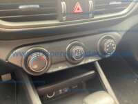 Kia Forte 2021 4p Sedán EX L4/2.0 IVT   2021 Kia Forte Ingreso Interiores 11