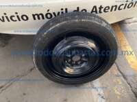 Toyota Prius 2021 5p Prius C L4/1.5 Aut IMG_4612