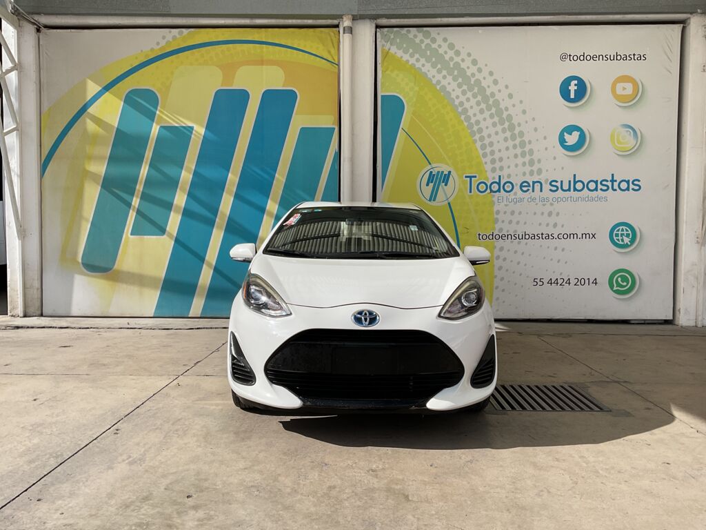 Toyota Prius 2021 5p Prius C L4/1.5 Aut 2021 Toyota Prius Venta Exteriores 2