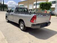 Toyota Hilux 2019 2p Cabina Sencilla L4/2.7 Man 2019 Toyota Hilux Venta Exteriores 7