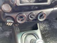 Toyota Hilux 2019 2p Cabina Sencilla L4/2.7 Man 2019 Toyota Hilux Venta Interiores 7