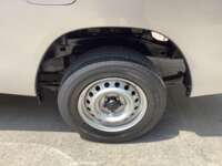 Toyota Hilux 2019 2p Cabina Sencilla L4/2.7 Man 2019 Toyota Hilux Venta Llantas 7