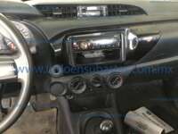 Toyota Hilux 2019 2p Cabina Sencilla L4/2.7 Man 2019 Toyota Hilux Ingreso Interiores 2