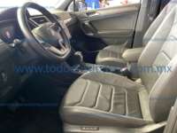 Volkswagen Tiguan 2023 5p R-Line L4/2.0/T DSG 2023 Volkswagen Tiguan Ingreso Interiores 1