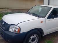 Nissan NP300 Chasis Cabina 2014  2014 Nissan NP300 Venta Motor 2