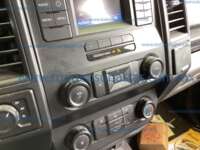 Ford F-150 2020 4p XL Crew Cab 4x4 V8/5.0 Aut 2020 Ford F-150 Ingreso Interiores 9