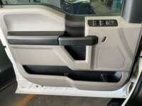 Ford F-150 2020 4p XL Crew Cab 4x4 V8/5.0 Aut 2020 Ford F-150 Venta Interiores 16