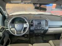 Ford F-150 2020 4p XL Crew Cab 4x4 V8/5.0 Aut 2020 Ford F-150 Venta Interiores 4