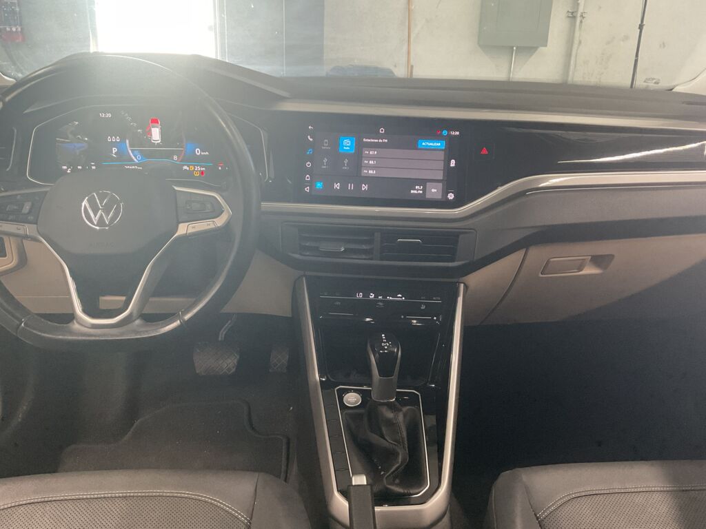 Volkswagen Virtus 2024 4p Highline L3/1.0/T Tiptronic 2024 Volkswagen Virtus Venta Interiores 2