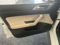 Volkswagen Virtus 2024 4p Highline L3/1.0/T Tiptronic 2024 Volkswagen Virtus Venta Interiores 3