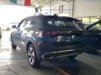 Volkswagen Taigun 2023 5p Comfortline L4/1.0/T Aut 8E676421-3F9A-4342-BB7B-8B575CEA8DEC