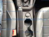 Volkswagen Nivus 2024 5p Highline L3/1.0/T Tiptronic 2024 Volkswagen Nivus Ingreso Interiores 13