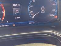 Volkswagen Nivus 2024 5p Highline L3/1.0/T Tiptronic 2024 Volkswagen Nivus Ingreso Interiores 4