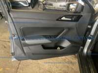 Volkswagen Nivus 2023 5p Highline L3/1.0/T Tiptronic EB209355-B7C1-4D93-A5CD-2F63700544A9