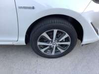 Toyota Prius 2021 5p C Híbrido L4/1.5 Aut 2021 Toyota Prius Venta Llantas 1