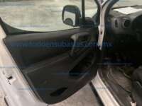 Peugeot Partner 2019 5p L4/1.6/T Diesel Man       2019 Peugeot Partner Ingreso Interiores 0