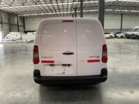 Peugeot Partner 2019 5p L4/1.6/T Diesel Man       2019 Peugeot Partner Venta Exteriores 6