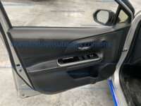 Toyota Prius 2021 5p Base Hibrido L4/1.8 Aut 2021 Toyota Prius Ingreso Interiores 1