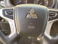 Mitsubishi L200 2021 4p Doble L4/2.5/T Diesel Man 4x4 2021 Mitsubishi L200 Venta Interiores 12