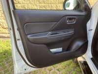 Mitsubishi L200 2021 4p Doble L4/2.5/T Diesel Man 4x4 2021 Mitsubishi L200 Venta Interiores 13