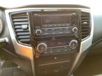 Mitsubishi L200 2021 4p Doble L4/2.5/T Diesel Man 4x4 2021 Mitsubishi L200 Venta Interiores 6