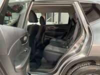 Nissan X-Trail 2021 4p Advance 2 Row L4/2.5 CVT 2021 Nissan X-Trail Venta Interiores 18