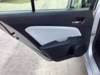 Toyota Prius 2017 5p Base Hibrido L4/1.8 Aut 2017 Toyota Prius Venta Interiores 16