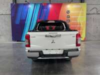 Mitsubishi L200 2021 4p Doble L4/2.5/T Diesel Man 4x4 2021 Mitsubishi L200 Venta Cajuela 1