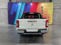 Mitsubishi L200 2021 4p Doble L4/2.5/T Diesel Man 4x4 2021 Mitsubishi L200 Venta Exteriores 6